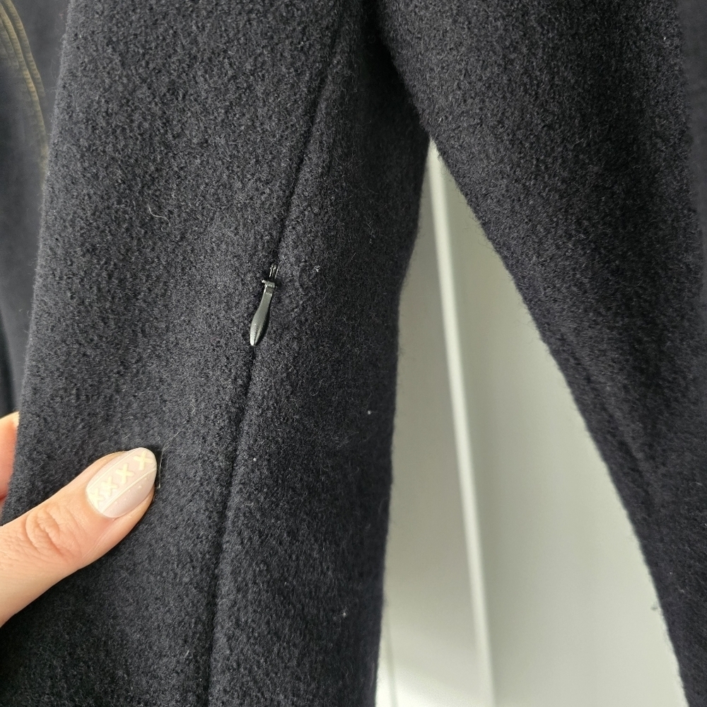 100% Wool Embroideed Jacket - Picture 9 of 12